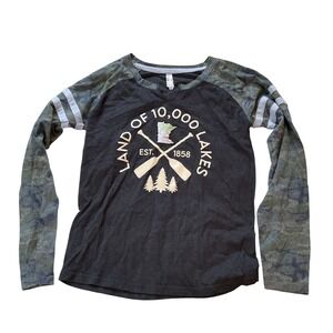 L.A.T. Apparel Raglan Style Long Sleeve Charcoal Camo Tee Womens M